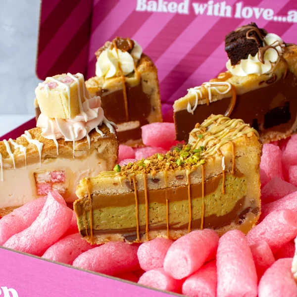 Limited Edition Messy Aprons, Rolling Pins & Wins Cookie Pie Box - Image 3